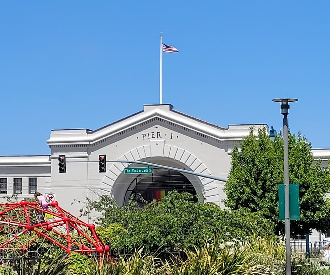 Farmers Market and Craft Fair 3