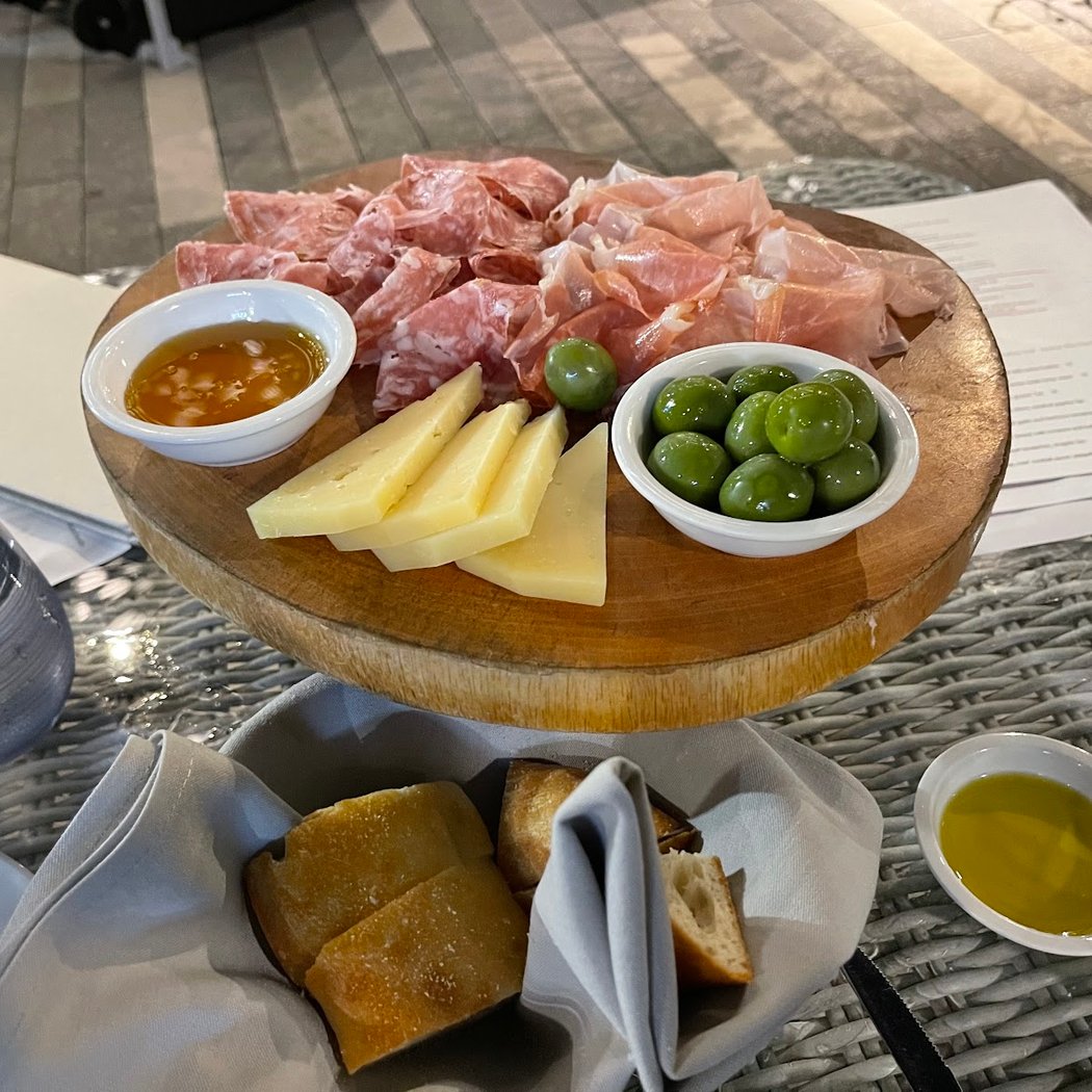 Toscana Divino 3