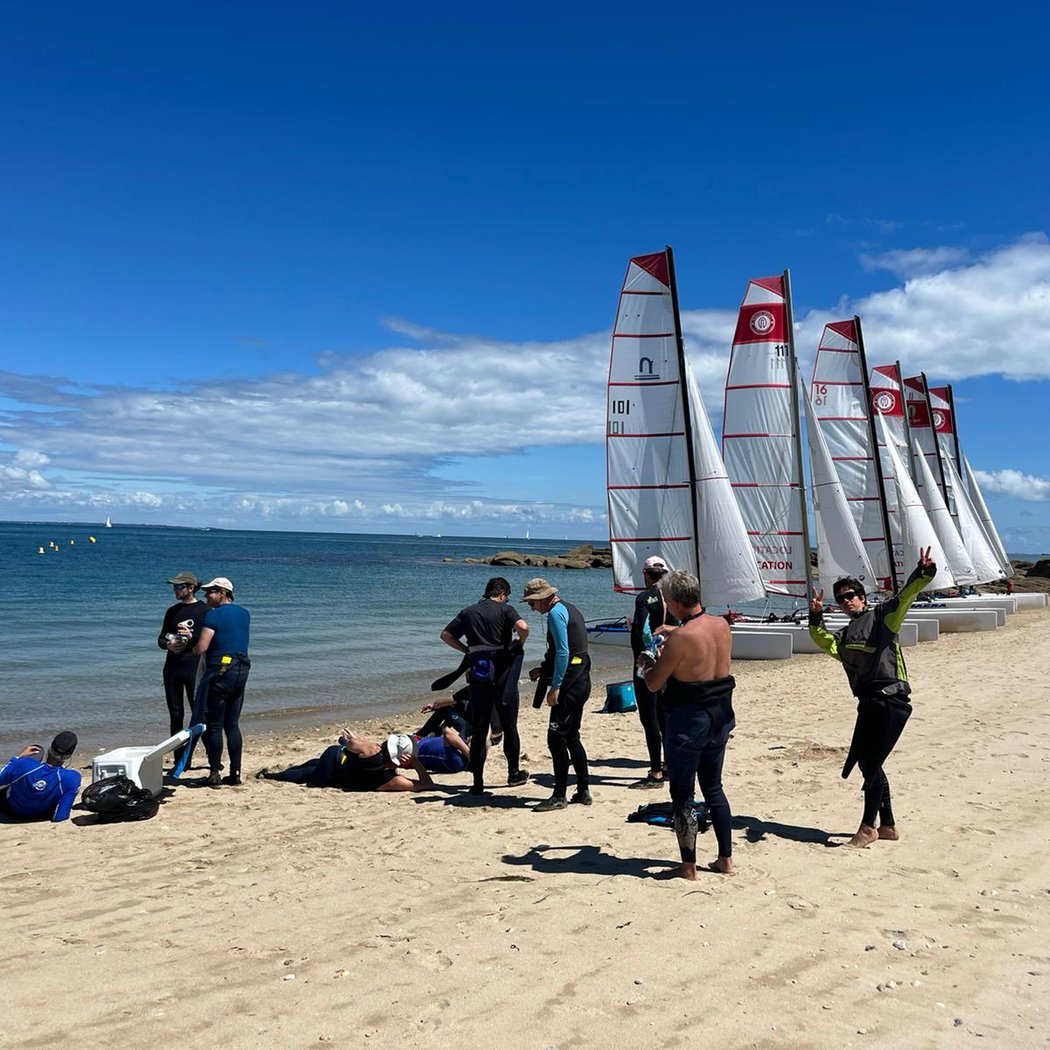 Nautic Sport Carnac Boat Rental École De Wing Foil, Catamaran, Dériveur, Bouée Tractée, Ski Nautique, Wakeboard 4