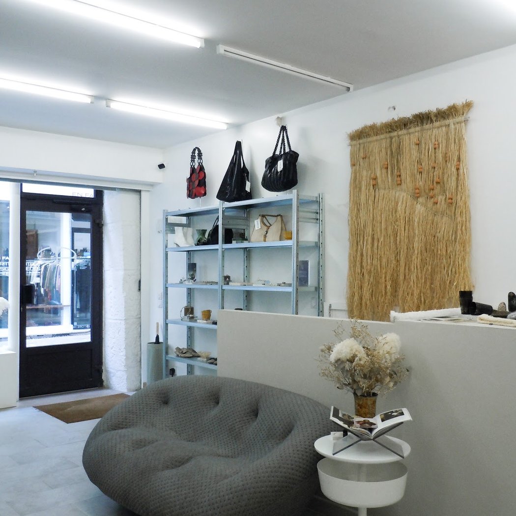 at dawn | curated vintage store 3