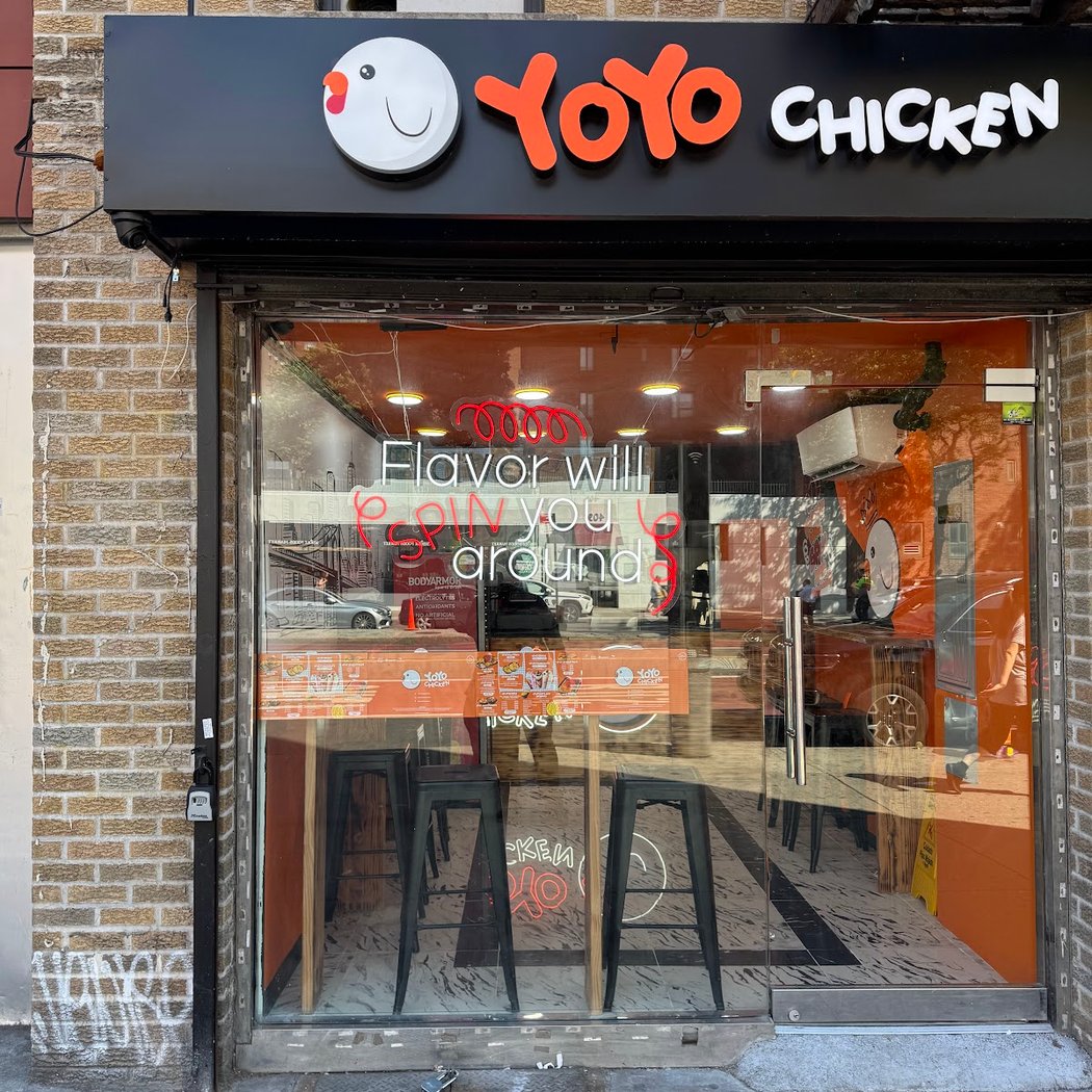 Yoyo Chicken ( 1th Ave ) 2