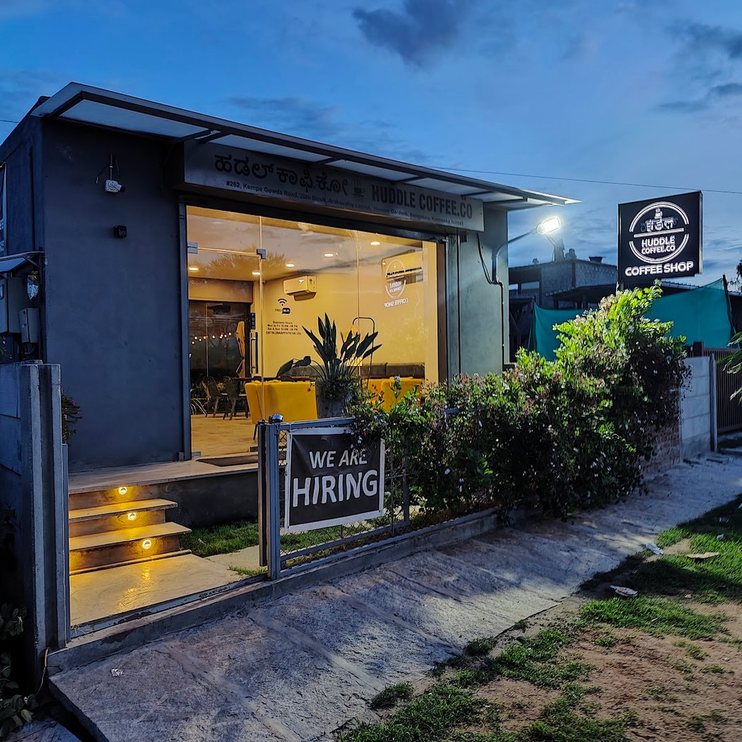 Huddle Coffee Co. 2