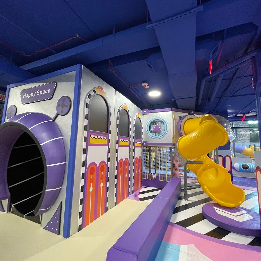Happy Space Playground 2