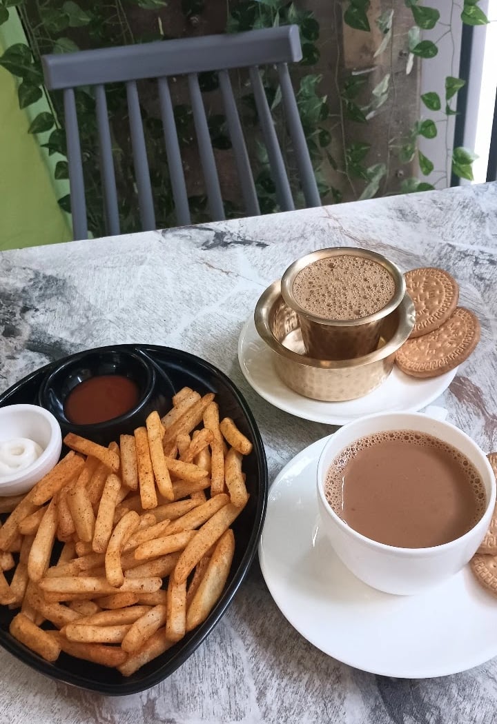 Coffee and Crunch Cafe 1