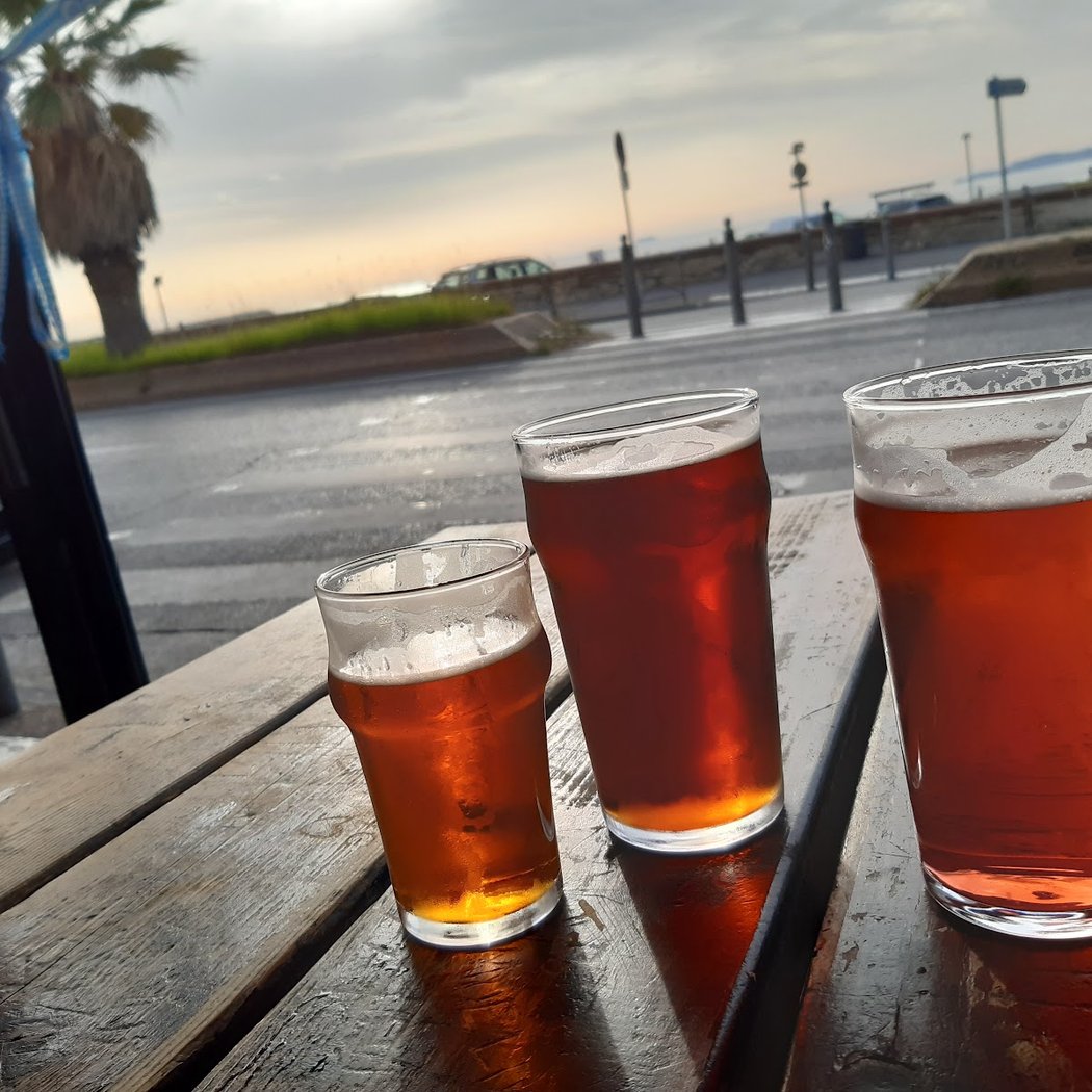 International Happy Hours 1