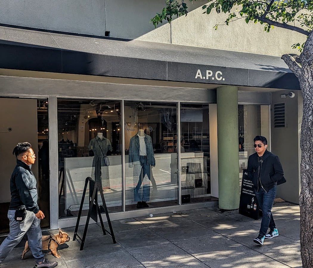 A.P.C. Hayes 2