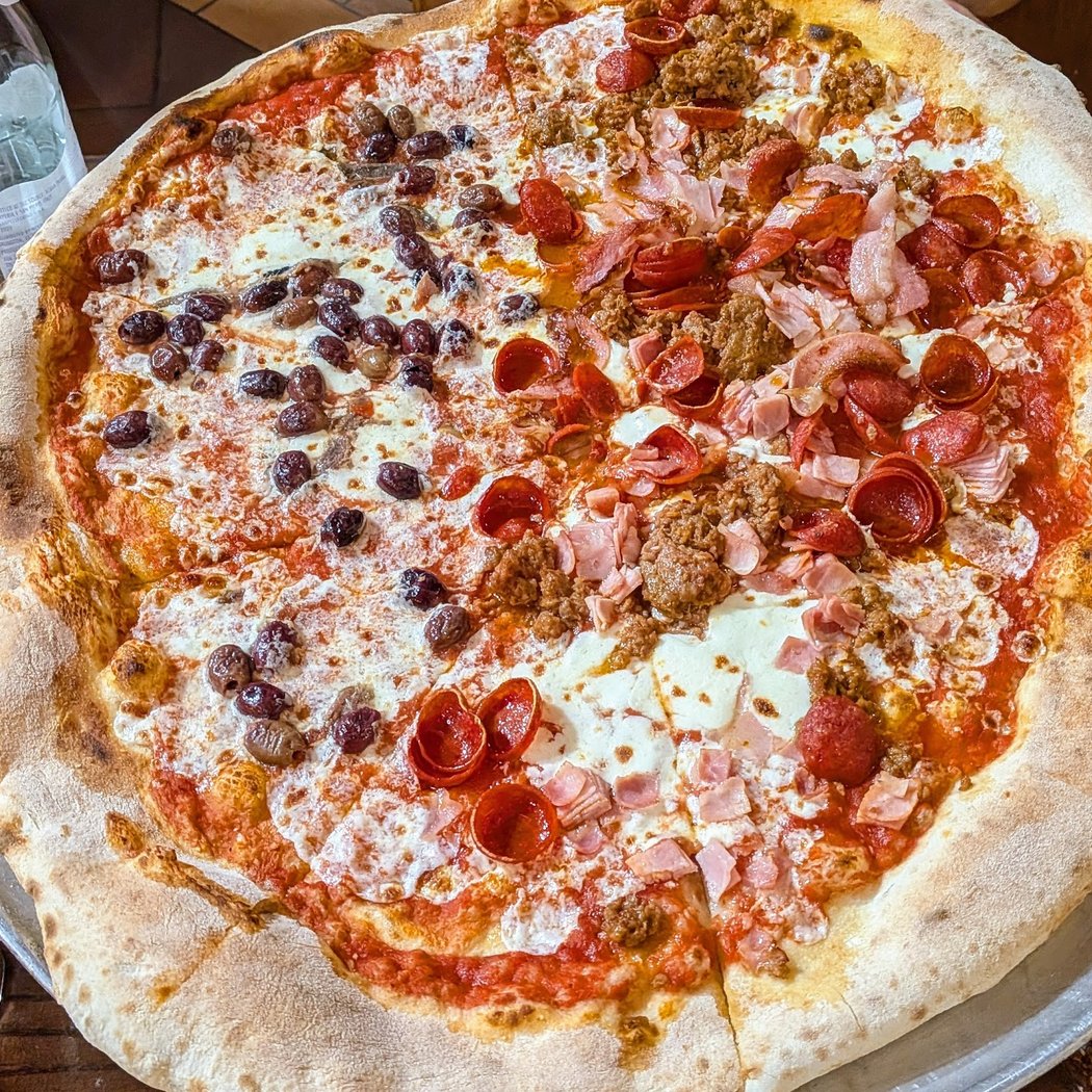 Via Napoli Ristorante e Pizzeria 1