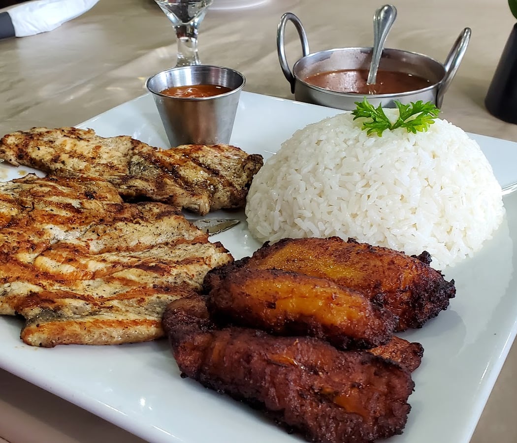 Tenares Latin Restaurant & Tapas 3