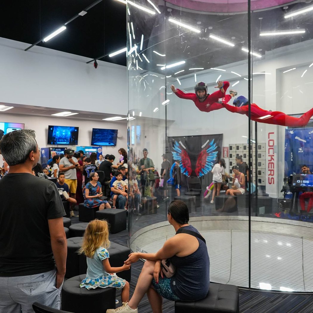 iFLY Indoor Skydiving New York-Queens 3