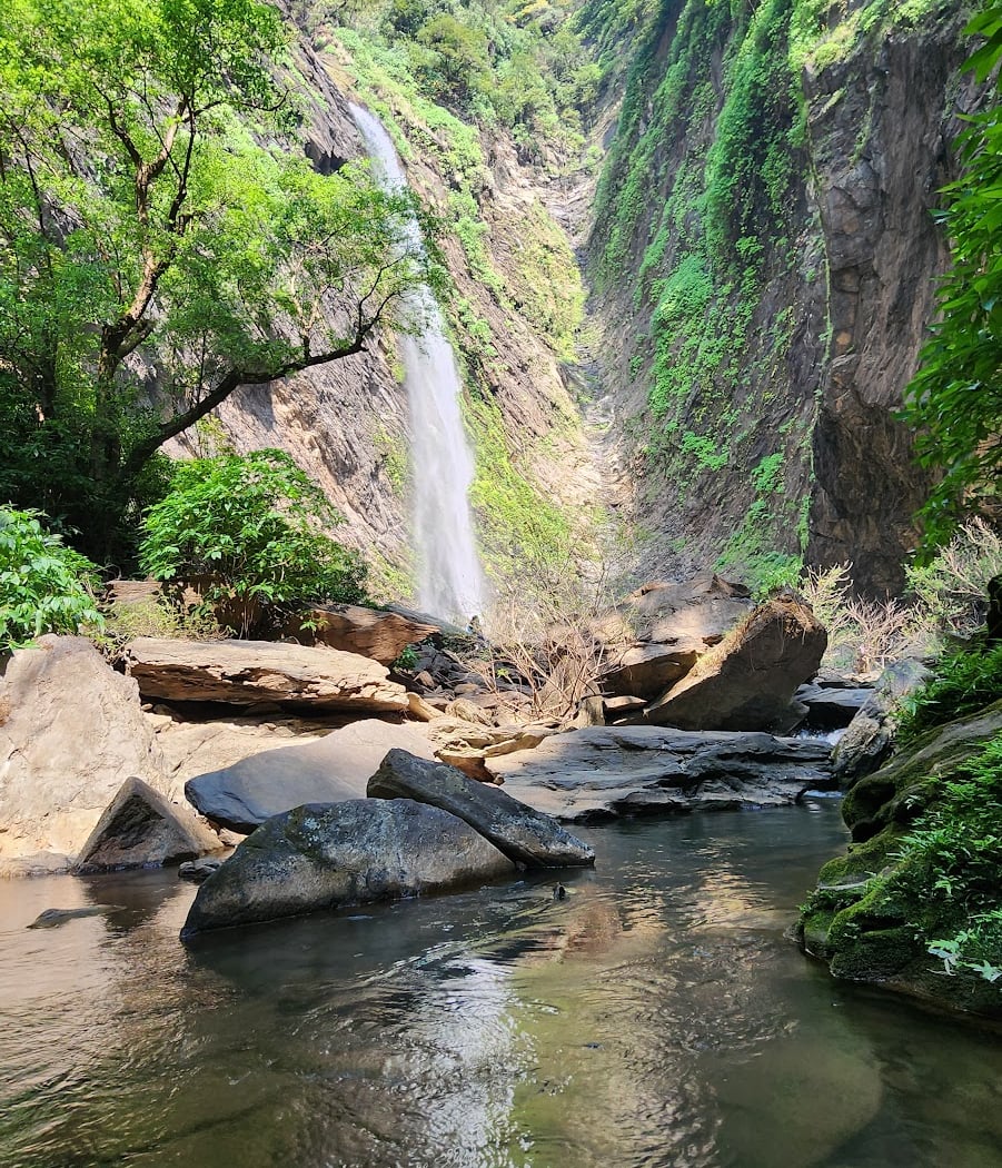 Koodlutheertha Falls 1