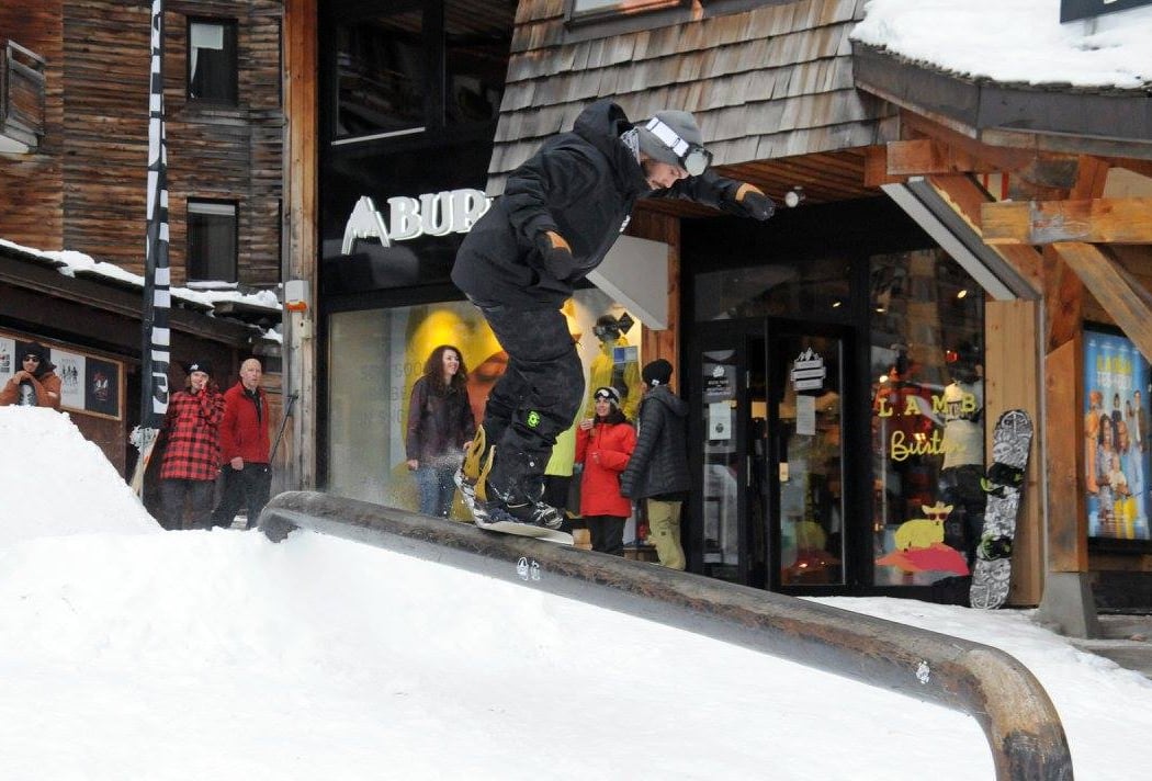 Avoriaz Snowboard School 3