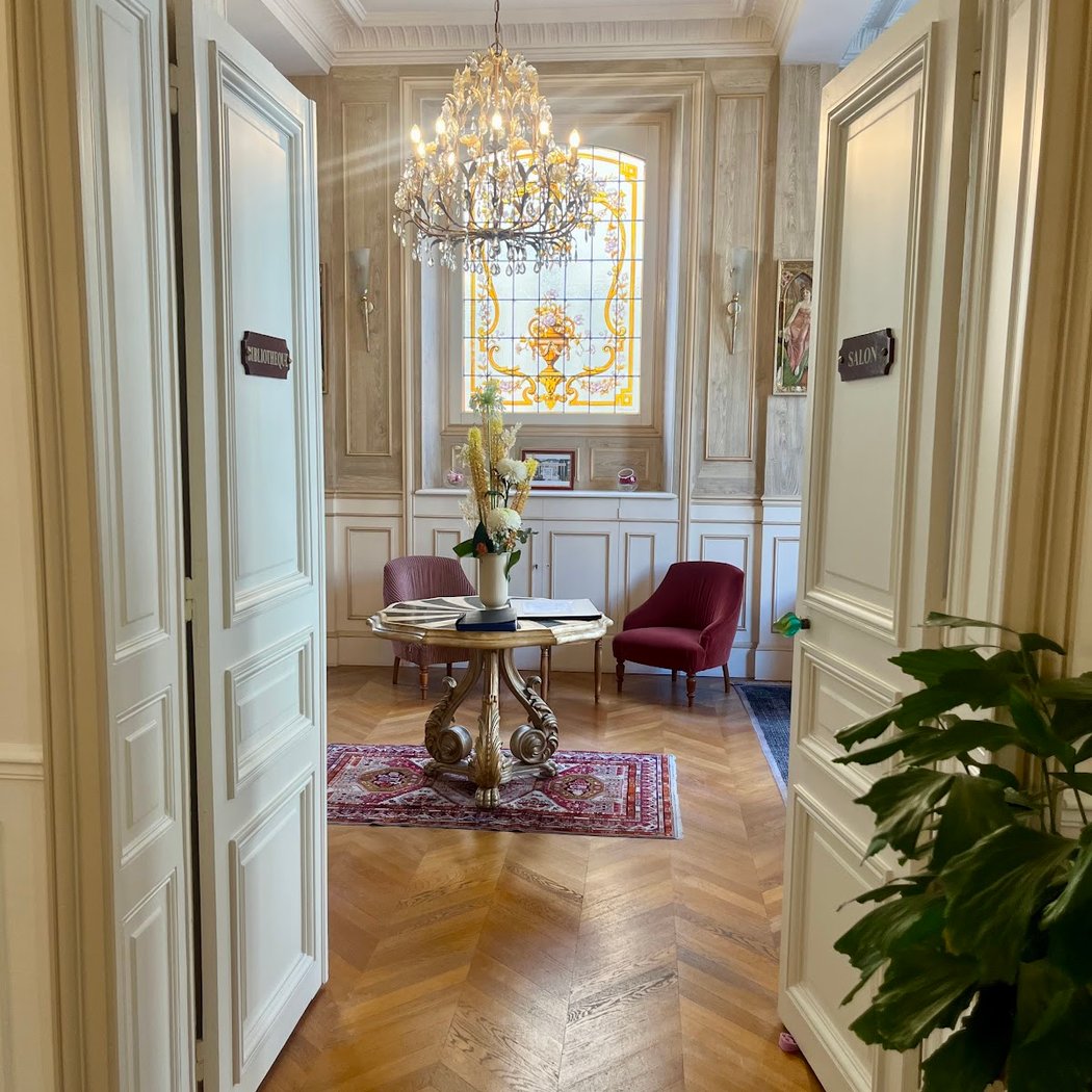 Hôtel Castel Jeanson 1