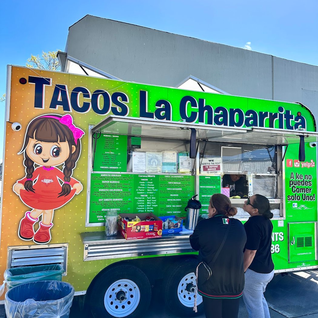 Tacos La Chapparita truck 3