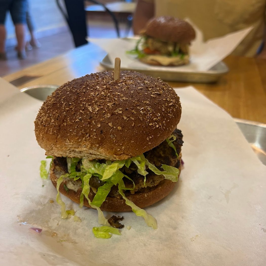 Green Grill 3