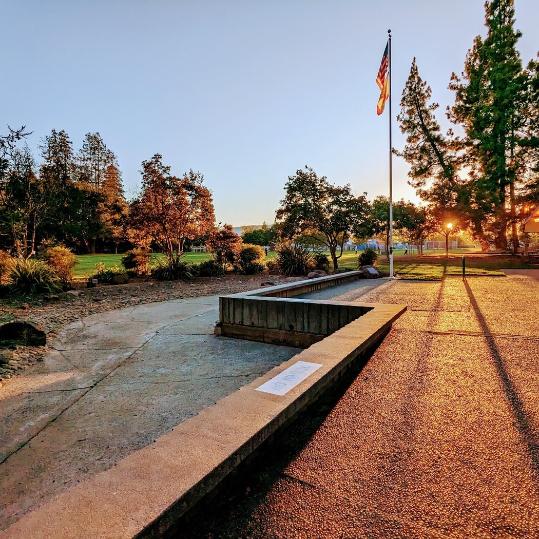 Serra Park 3