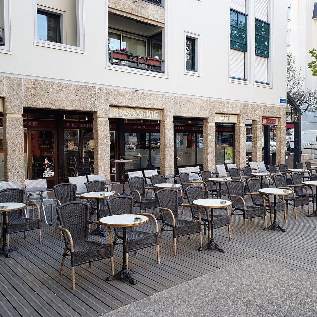 Brasserie LE DEBUSSY 2