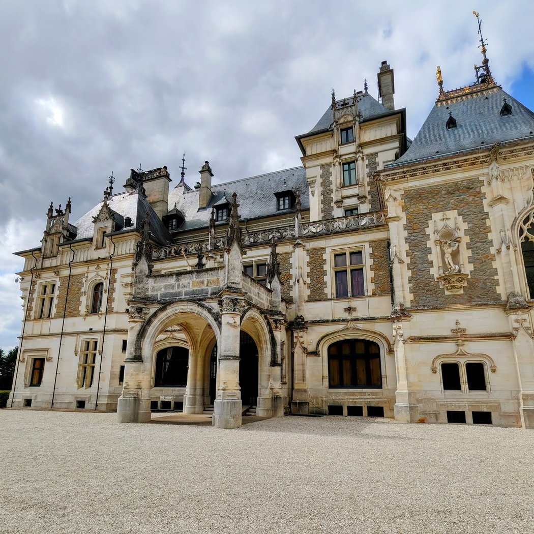 Castle and Estate Menetou-Salon 3