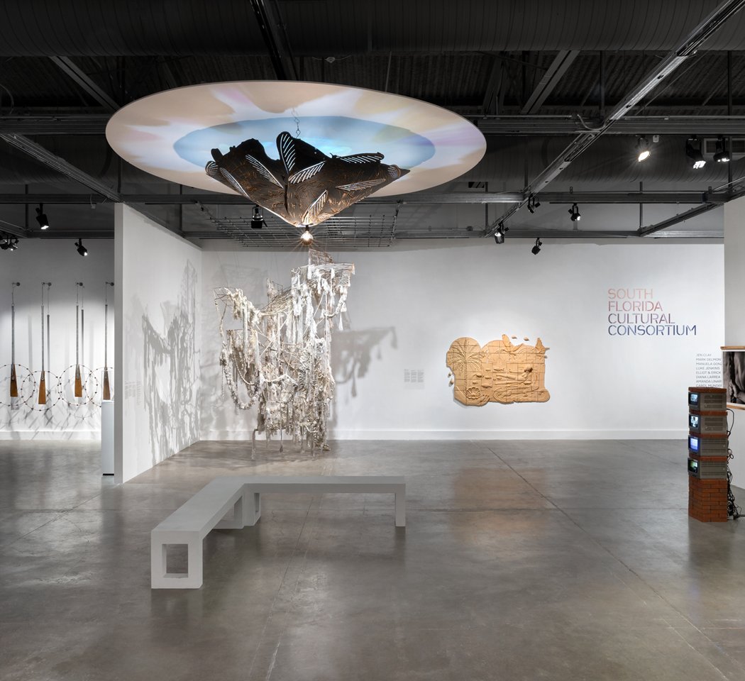 Permanent Collection Focus: Anchors of Light 5