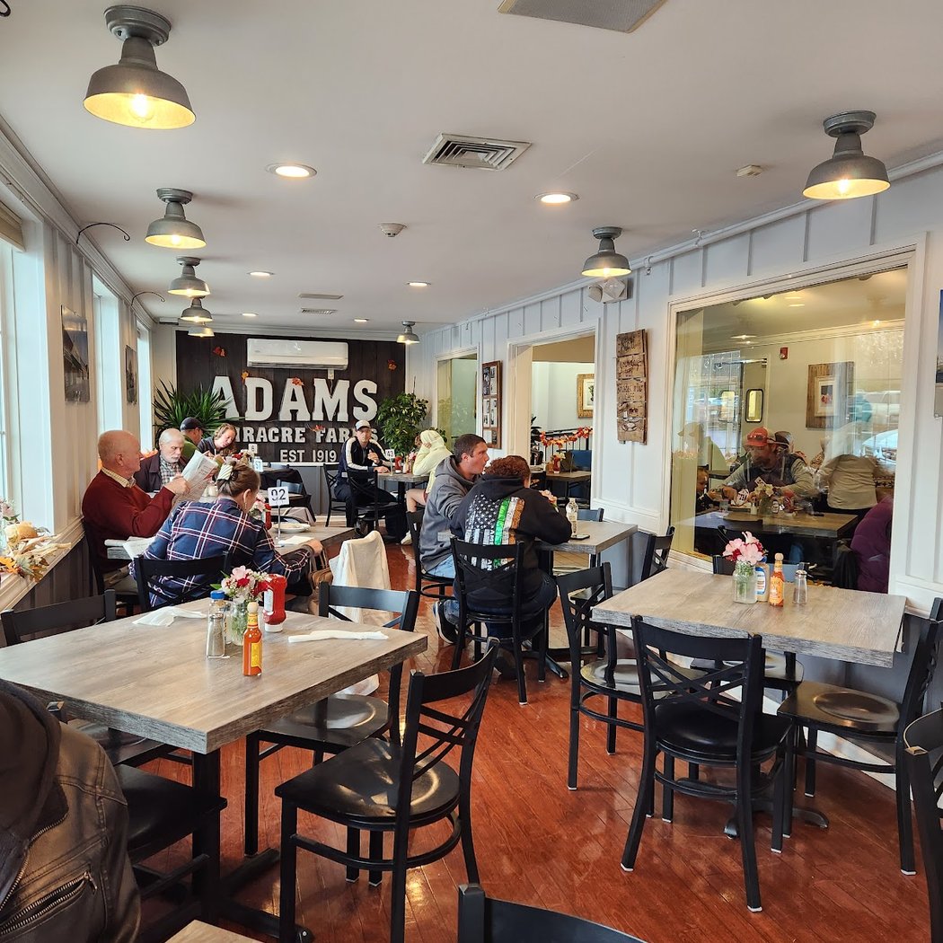 Adams Cafe 3