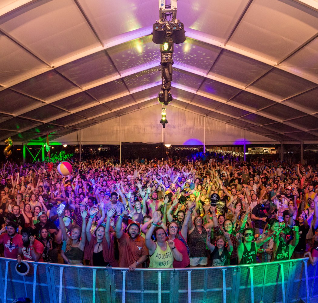DECADES Silent Disco 3
