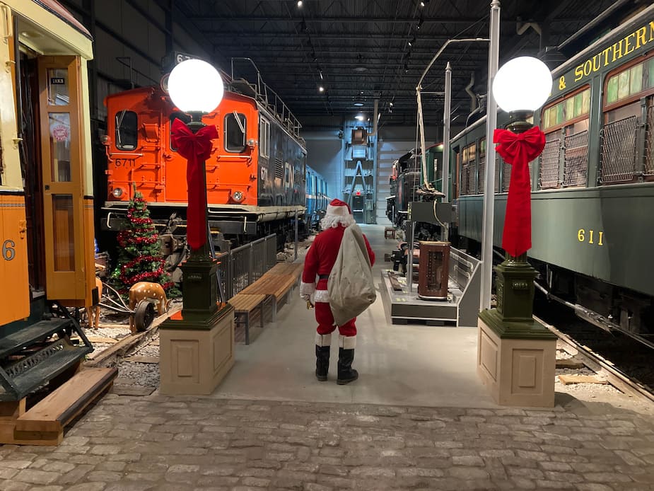 Ambiance féérique au Musée ferroviaire canadien 1