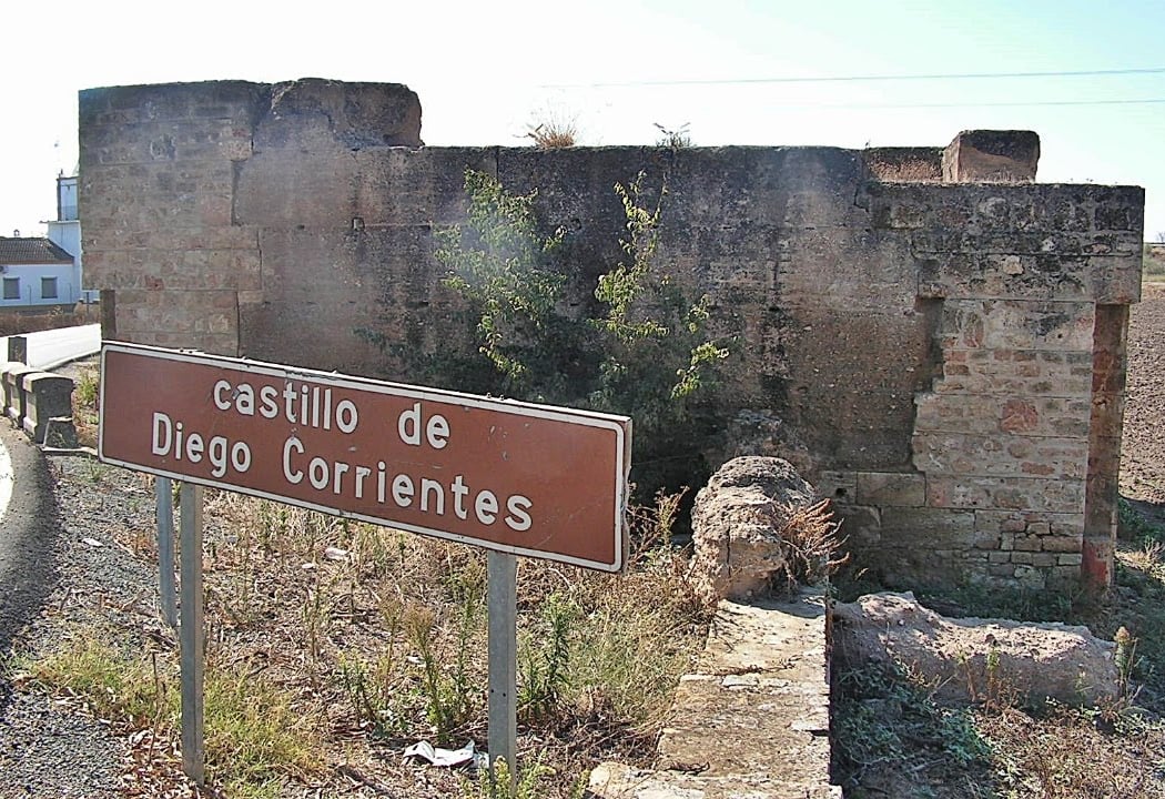Castillo de Diego Corrientes 1