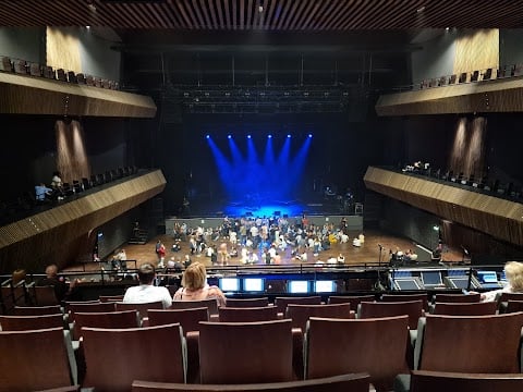 TV Girl Concert 3