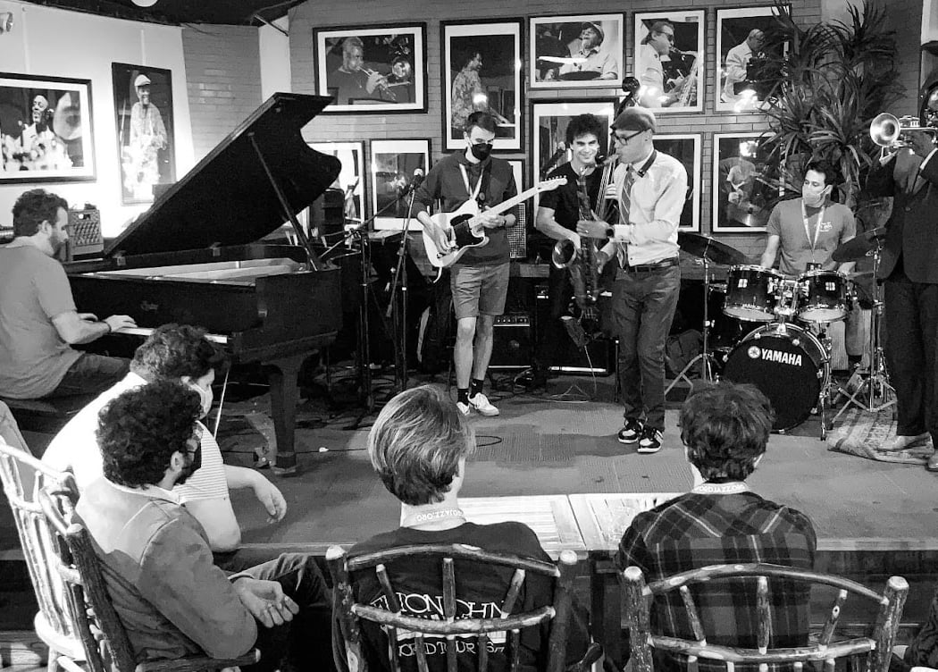 That’s Entertainment! – MUSIC 183C 1