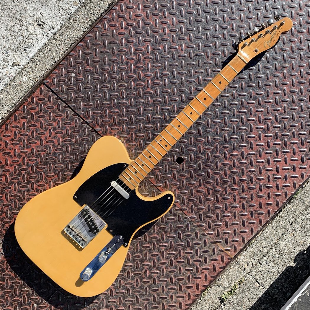 Oakland Guitars 3