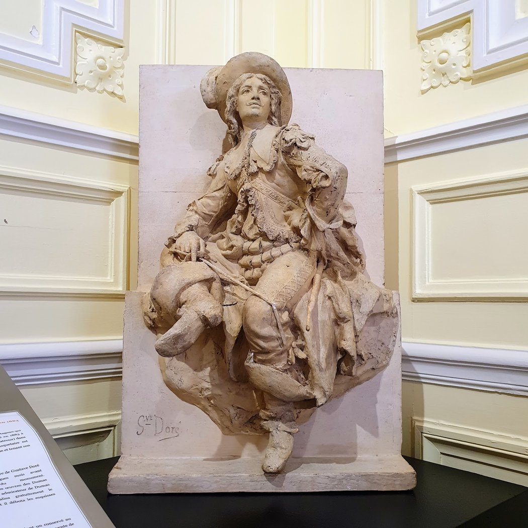 Exposition temporaire : Jeannine Dumas, parcours d'une femme engagée 1