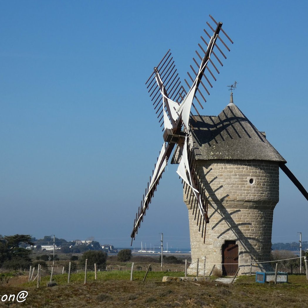 Moulin De La Falaise 2