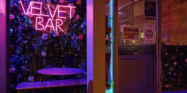 Velvet Bar Paris 3