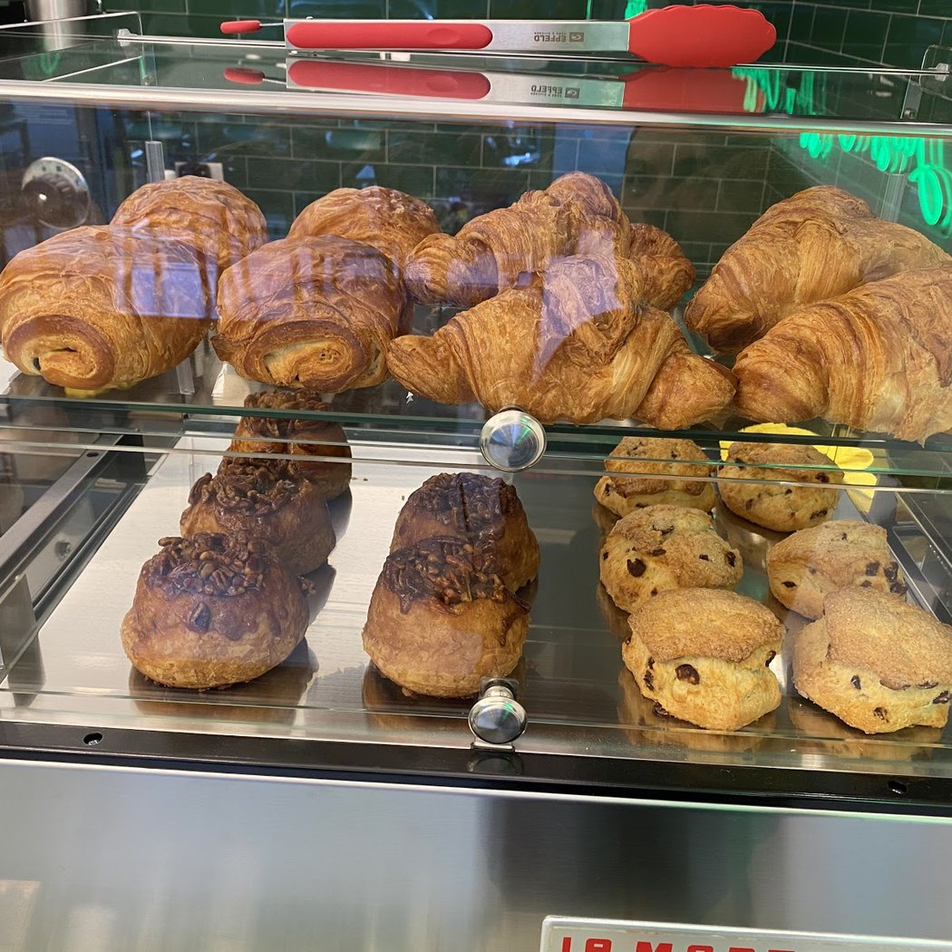 Daniel's Coffee and More 3