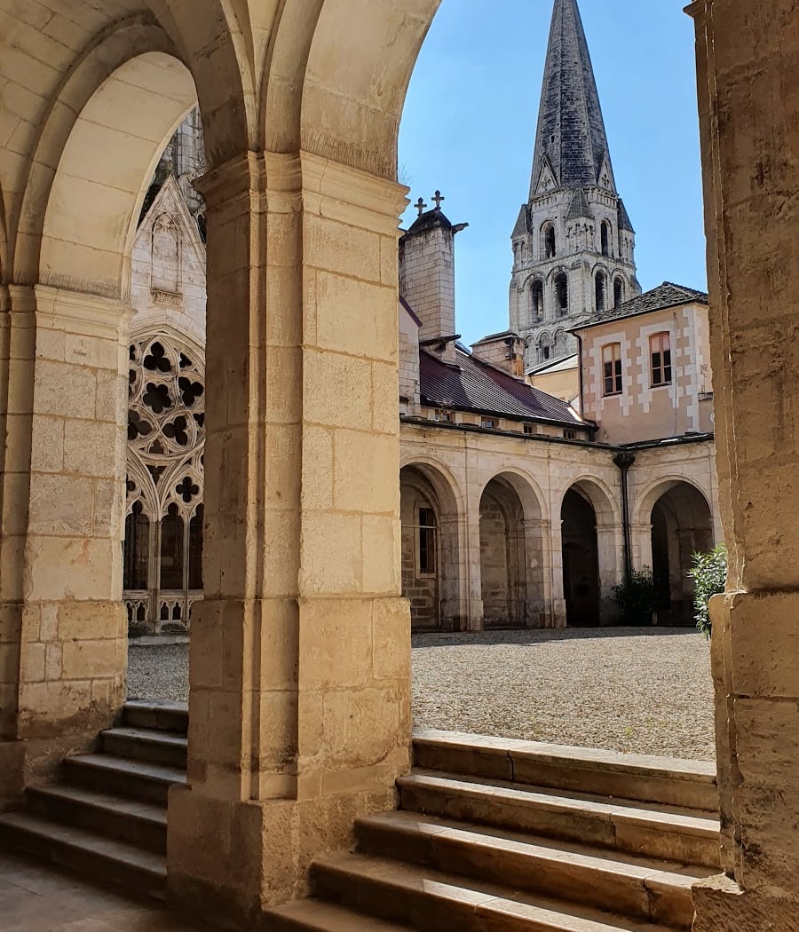 Abbey of Saint-Germain d'Auxerre 1