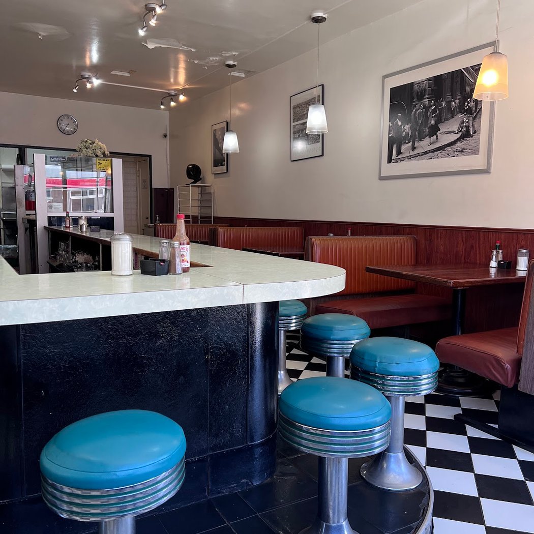 Chestnut Diner 3