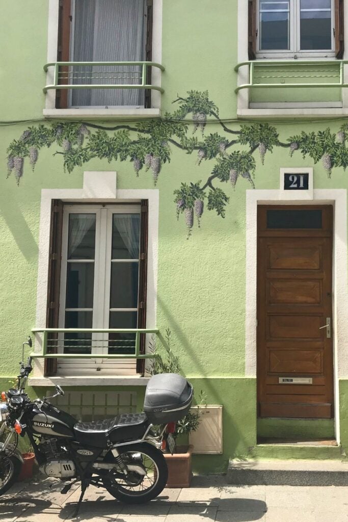 Rue Crémieux 5