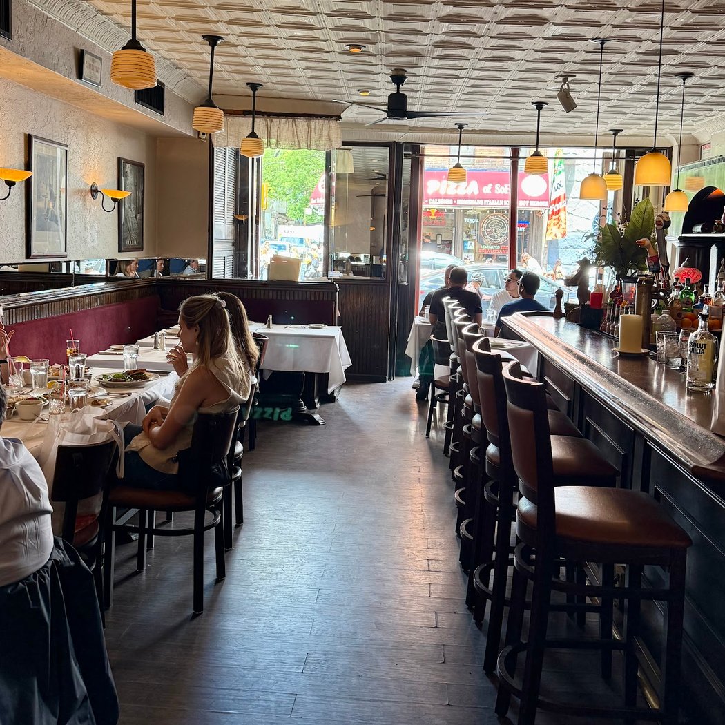Bistro Les Amis 3