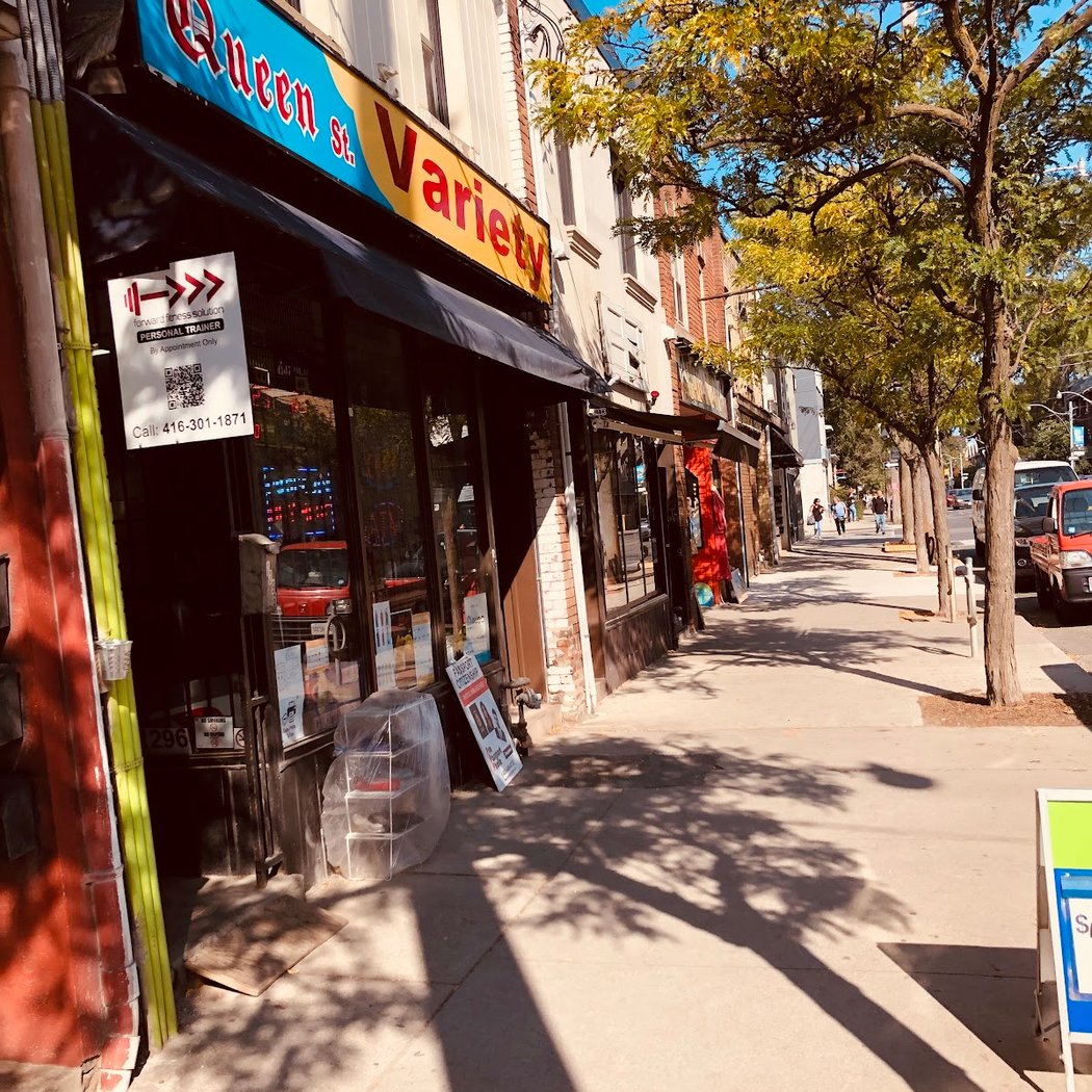 Queen St Variety(INSTANT PASSPORT PHOTO/FAX /PHOTO COPY AND EMAIL PRINT /KEY CUT/ATM/Vapor/Vape) 2