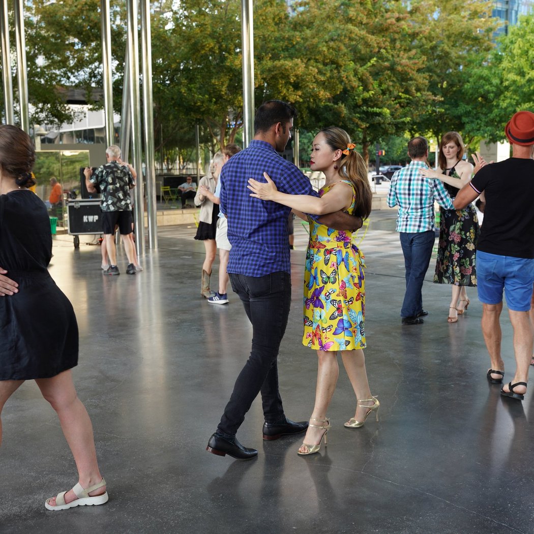 Salsa Dance Lesson & Party with Studio 22 4