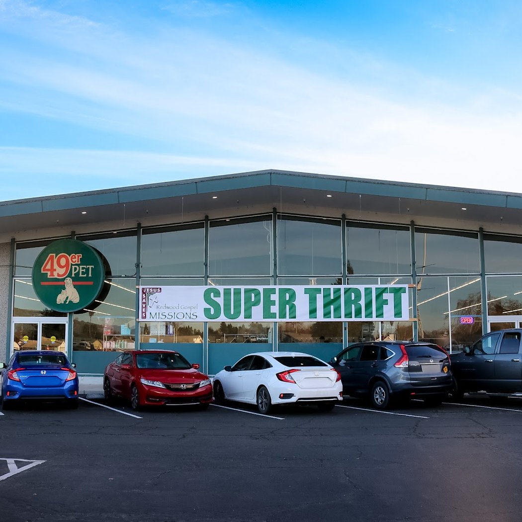 Redwood Gospel Missions- Super Thrift Store 2