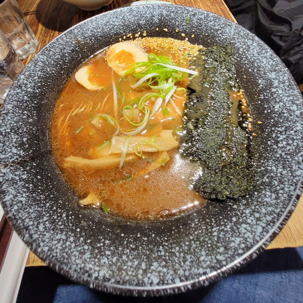 Yatai Ramen Pyramides 3
