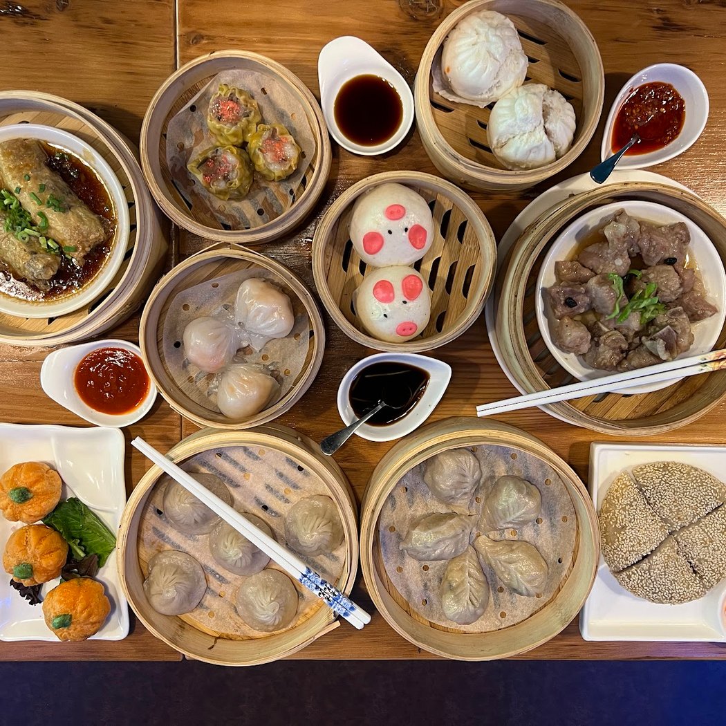 Mr Z Chinese Cuisine 1