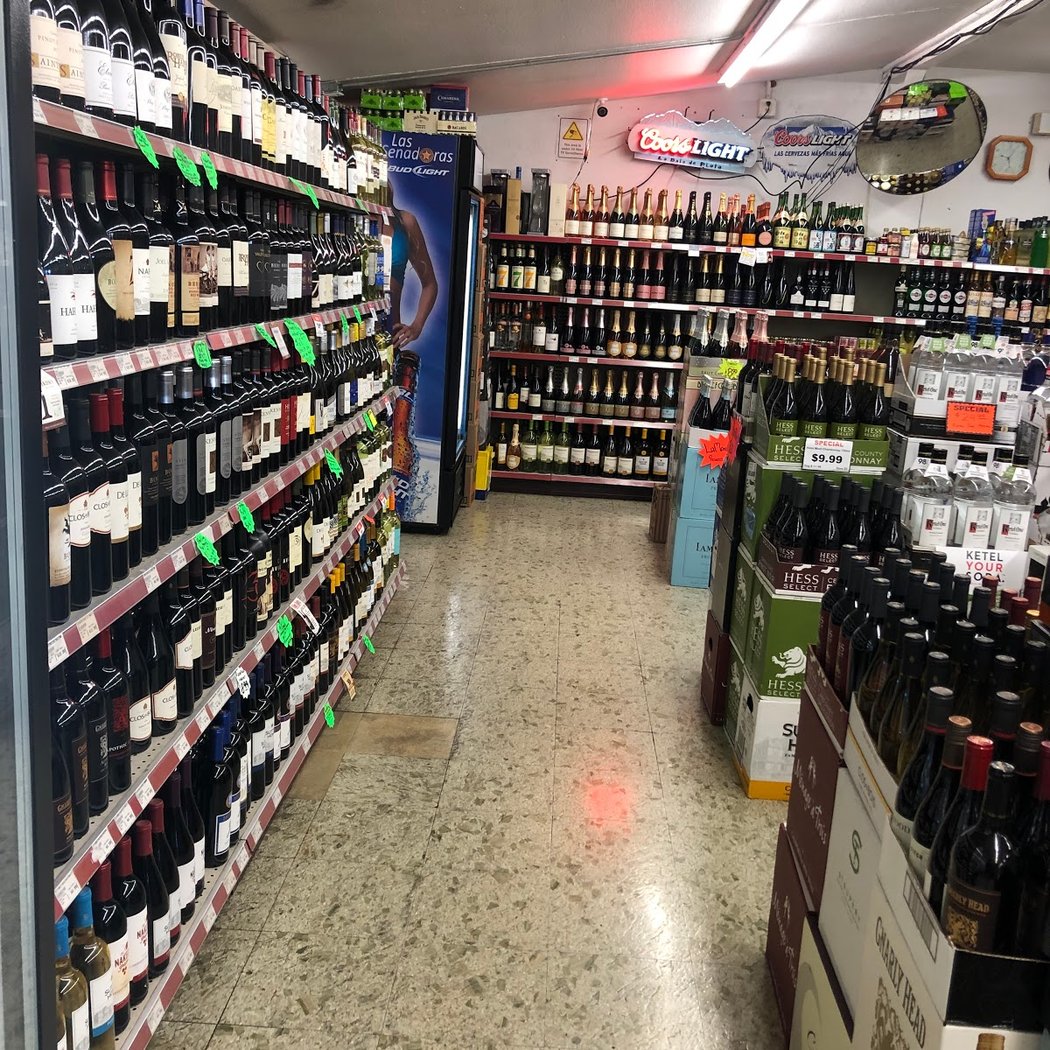Val's Liquors 3