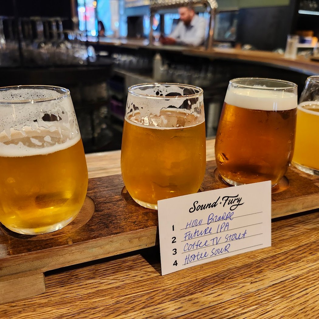 Happy Hour 4