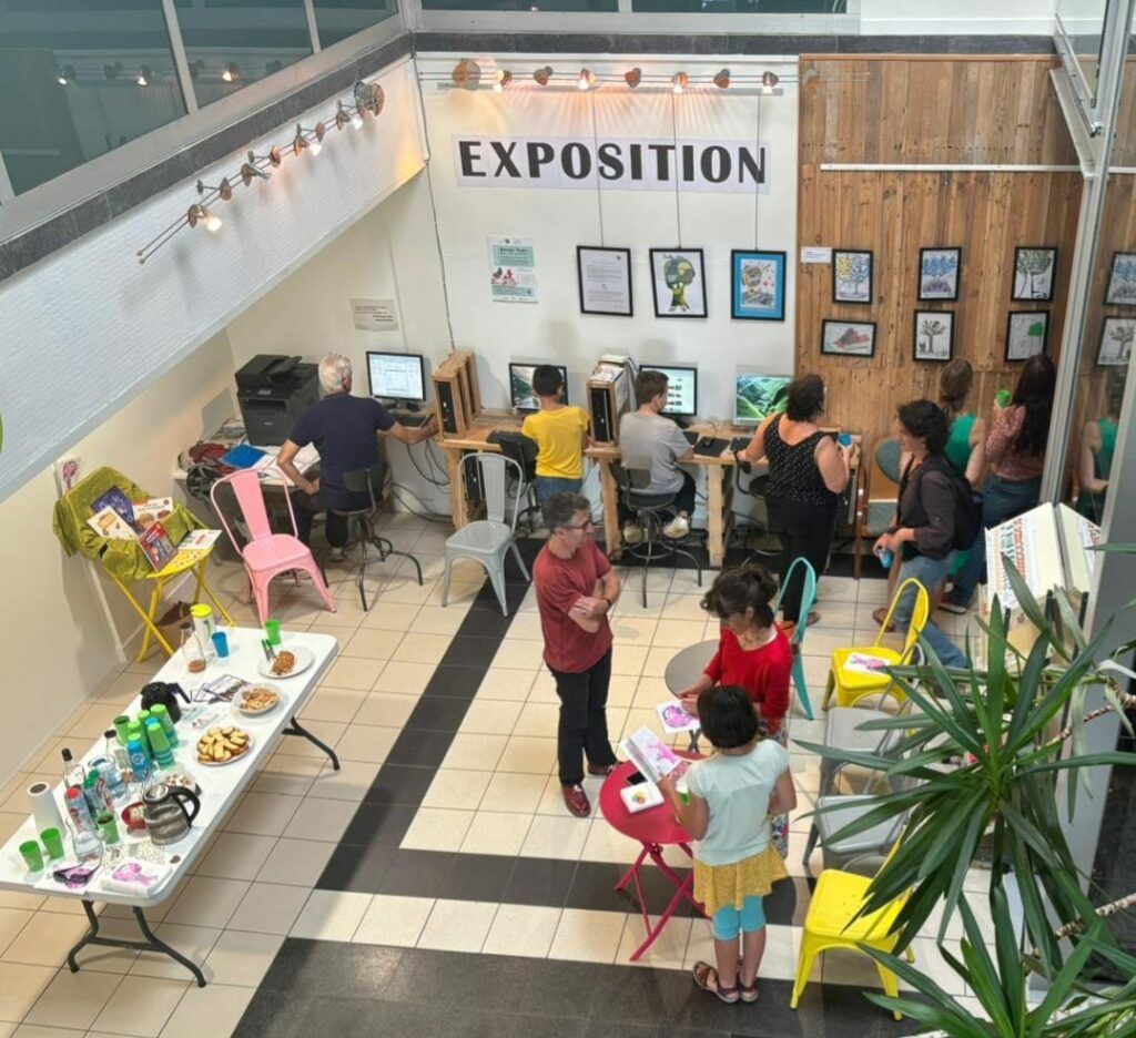 Exposition au centre social 1