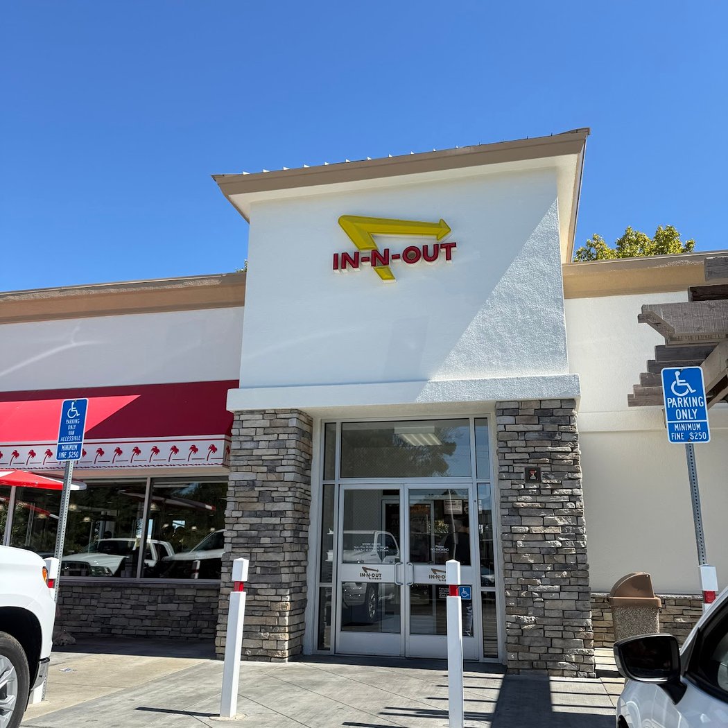 In-N-Out Burger 3