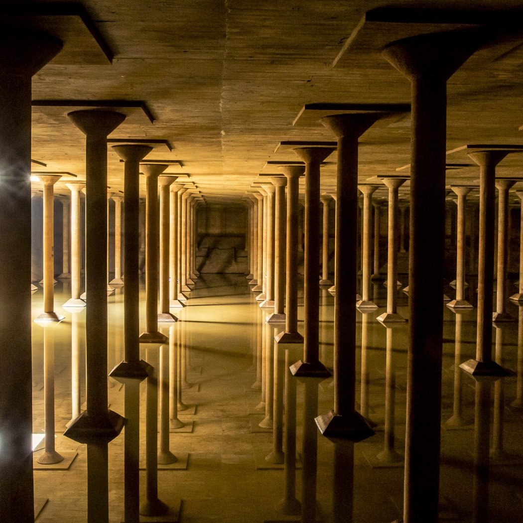 Undercurrents 1