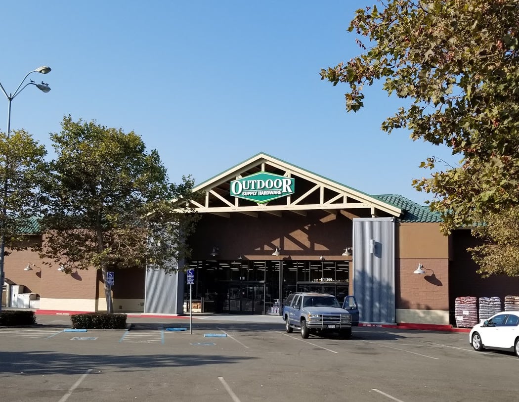 Outdoor Supply Hardware 2
