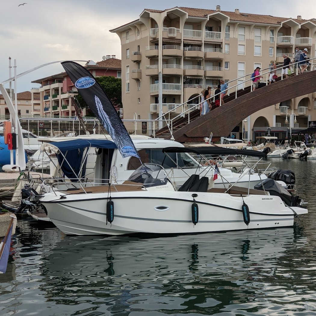 Selestiboat 2