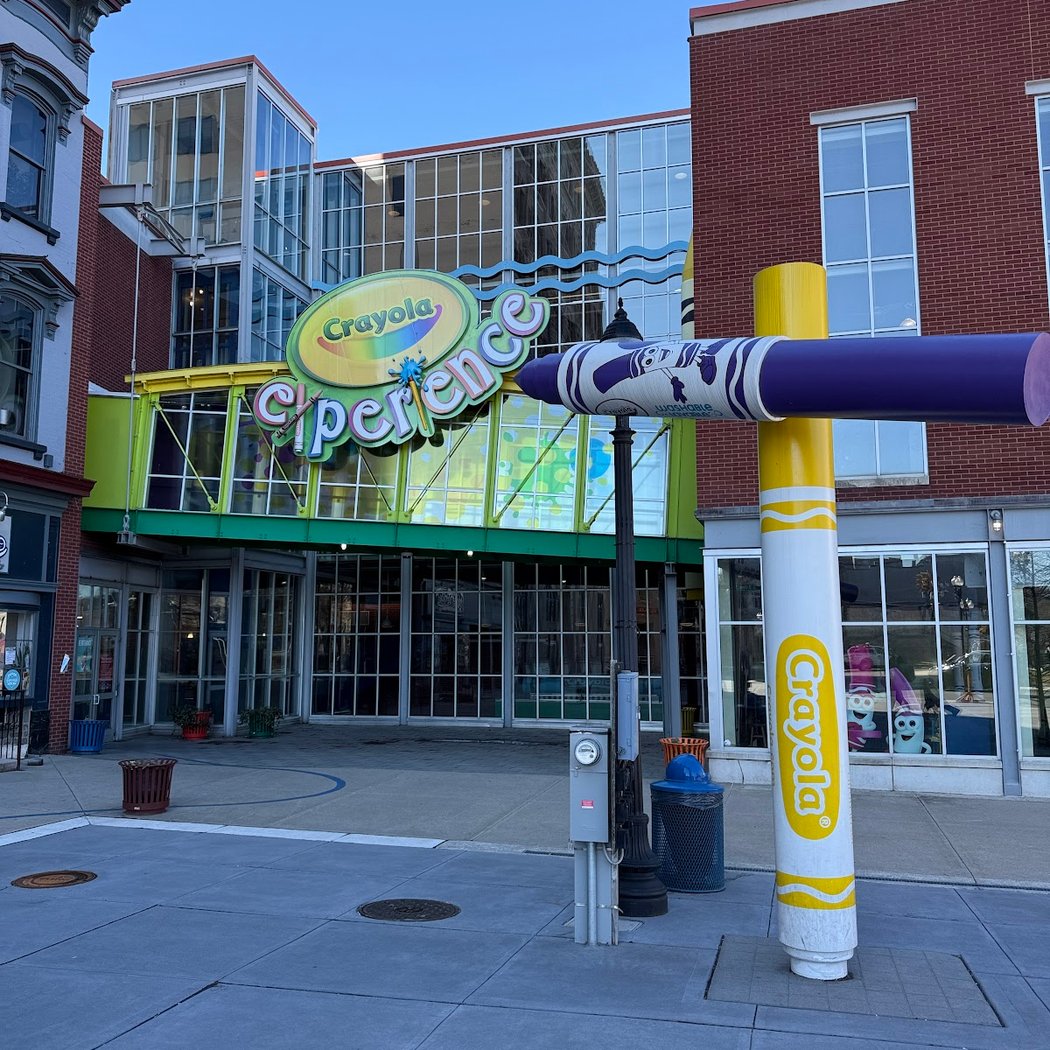 Crayola Experience 3